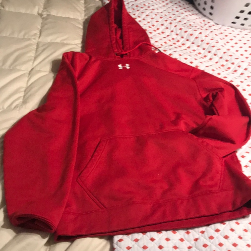Under Armour sweatshirt